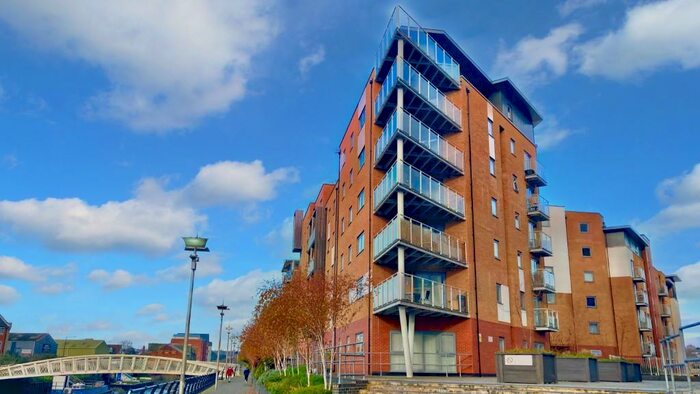 2 Bedroom Apartment To Rent In Hawkins Road, Colchester, Essex, CO2