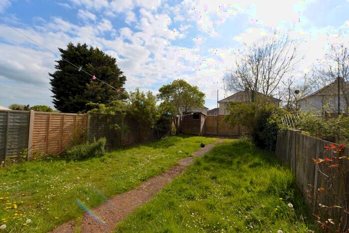 3 Bedroom Semi-Detached House To Rent In Conifer Road, Southampton, SO16