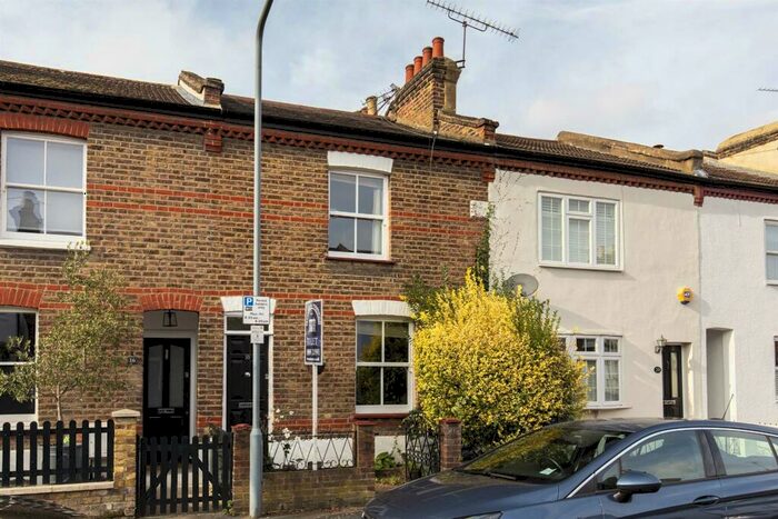 2 Bedroom Terraced House To Rent In Cowley Road, Wanstead, E11