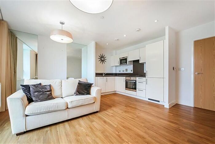 2 Bedroom Flat To Rent In Agnes George Walk, London, E16