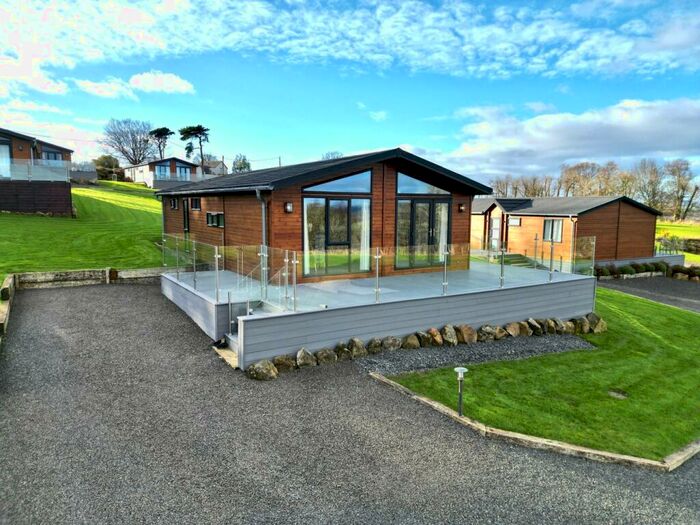 2 Bedroom Lodge For Sale In High Road, Strathkinness, St Andrews, KY16