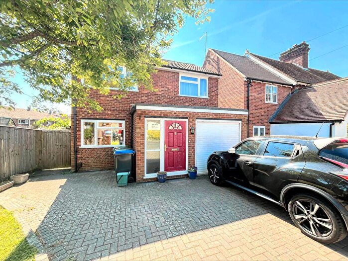 3 Bedroom Detached House For Sale In Tring, HP23
