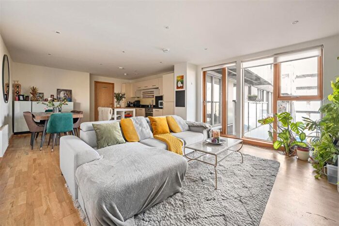 2 Bedroom Flat For Sale In Wick Lane, Fish Island, E3