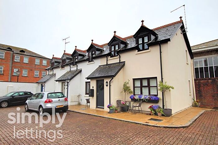 2 Bedroom Property To Rent In Coach House Mews, Gratwicke Road, Worthing, BN11