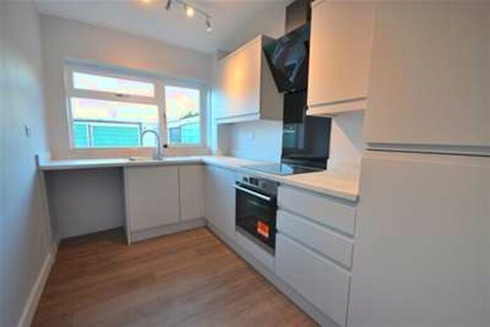 1 Bedroom Flat To Rent In Bredhurst Road, Wigmore, ME8