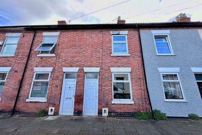 2 Bedroom Property To Rent In Cobden Street, Loughborough, LE11