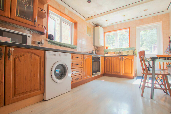 4 Bedroom Terraced House To Rent In Monega Road, E12