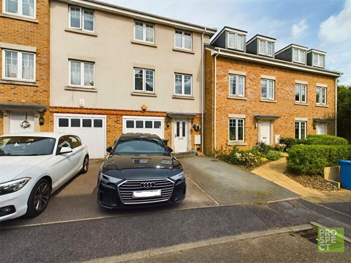 5 Bedroom Terraced House To Rent In Kingsquarter, Maidenhead, Berkshire, SL6