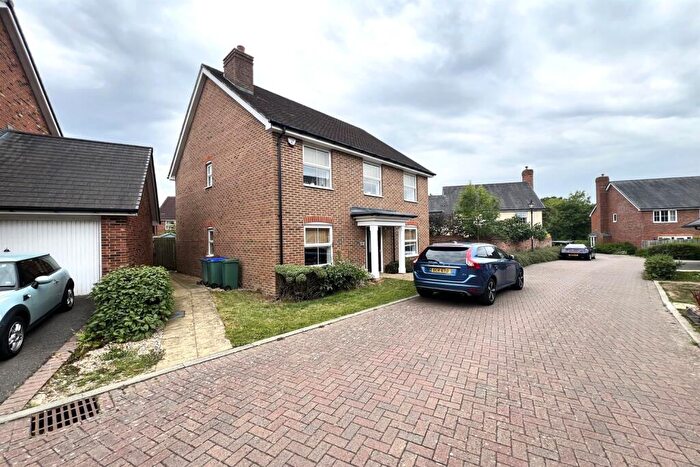 5 Bedroom Detached House To Rent In Blackthorn Avenue, Billingshurst, RH14