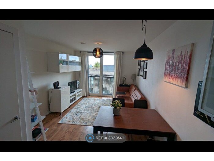 1 Bedroom Flat To Rent In Woods House, London, SW1W