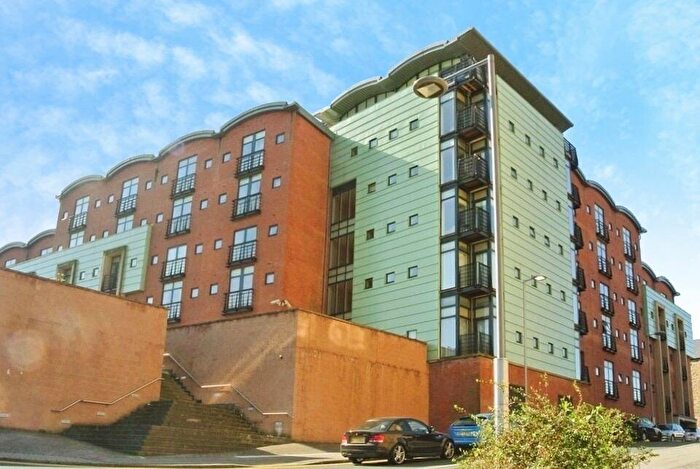 2 Bedroom Apartment To Rent In Curzon Place, Gateshead, Tyne And Wear, NE8
