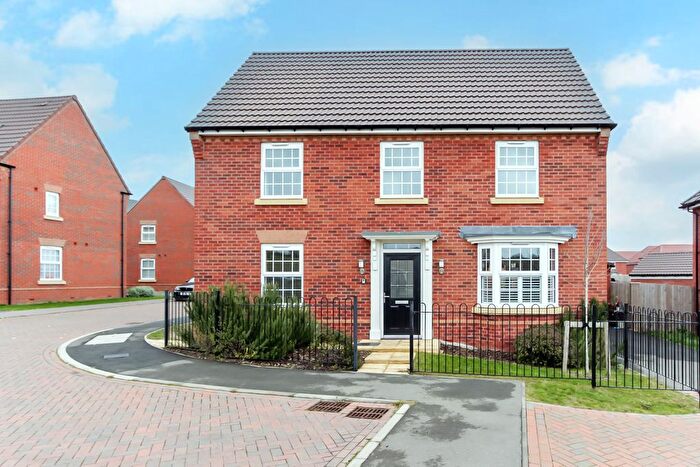 4 Bedroom Detached House For Sale In Hamlet Street, Wellingborough, NN8