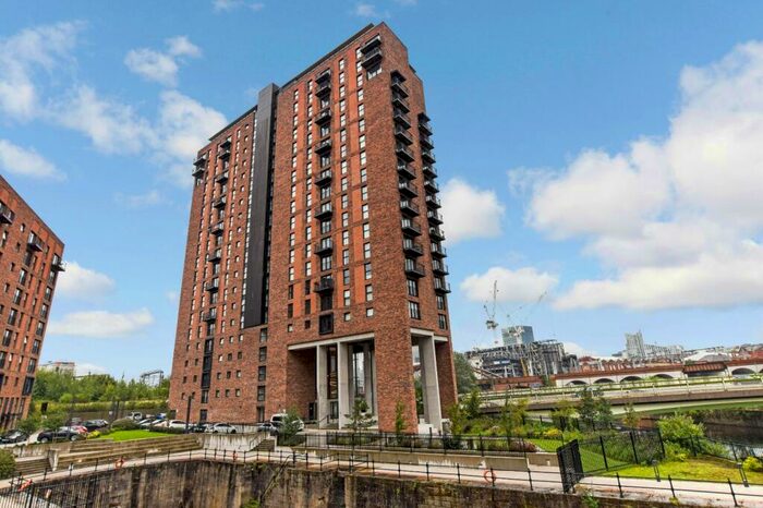 2 Bedroom Flat To Rent In Wilburn Basin, Ordsall Lane, Salford, M5