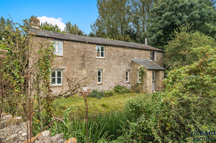 4 Bedroom Detached House For Sale In Marston Meysey, Swindon, Wiltshire, SN6