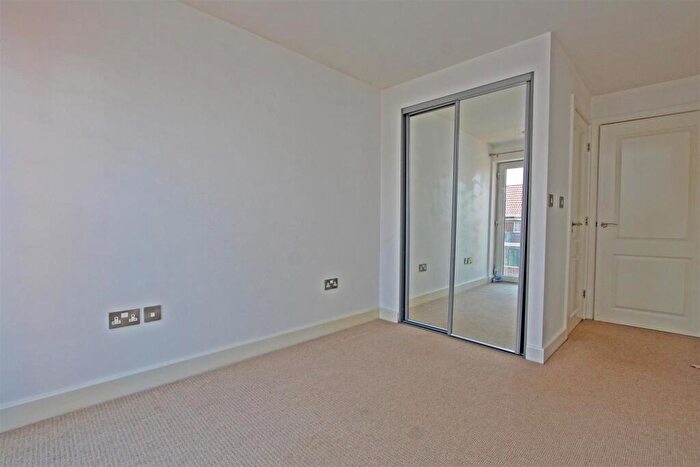 2 Bedroom Apartment To Rent In The Gables, Plains Road, Mapperley, Nottingham, NG3
