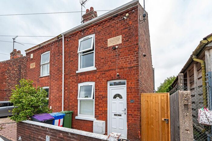 2 Bedroom Semi-Detached House For Sale In Grand Sluice Lane, Boston, PE21