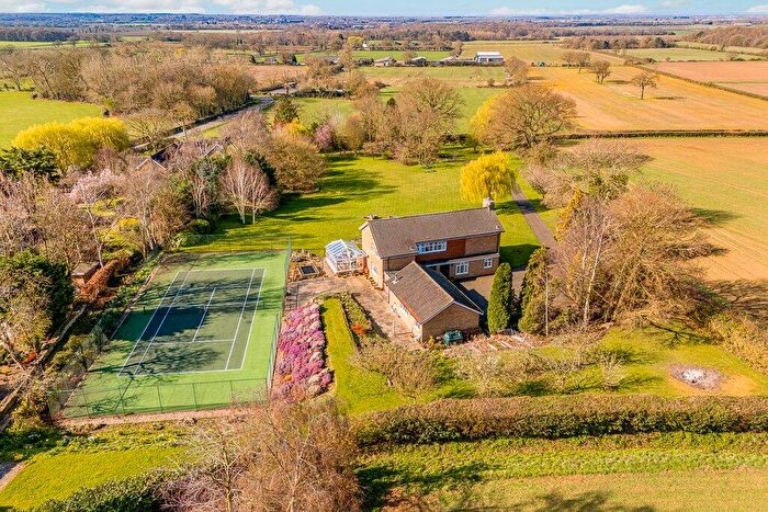4 Bedroom Detached House For Sale In Woodcote Lane, Burton, Lincoln, LN1