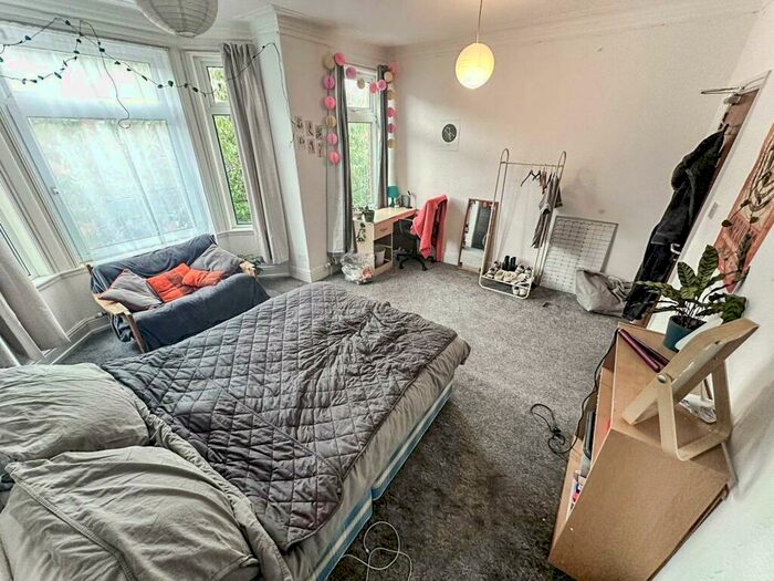 5 Bedroom Terraced House To Rent In Furness Road, Manchester, Greater Manchester, M14