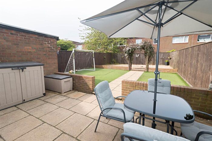 2 Bedroom Semi-Detached House For Sale In Edington Road, North Shields, NE30