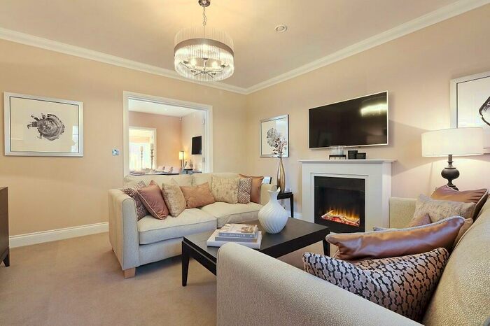 3 Bedroom Terraced House For Sale In Binfield House, Terrace Road North, Binfield, Bracknell, RG42