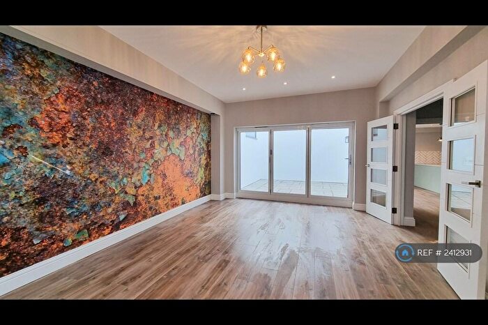 4 Bedroom Terraced House To Rent In Little Western Street, Brighton, BN1