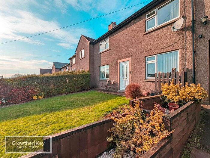 3 Bedroom Terraced House For Sale In Highfield Avenue, Dove Holes, Buxton, SK17