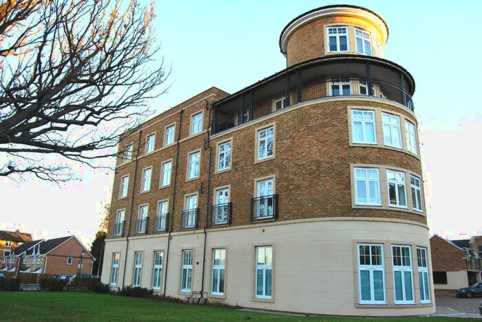 2 Bedroom Flat To Rent In Jefferson Place Bromley, BR2