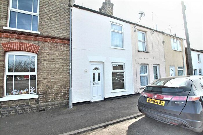 3 Bedroom Terraced House To Rent In Dock Road, Chatteris, PE16