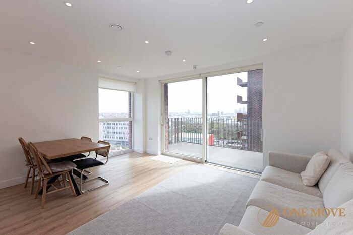 2 Bedroom Apartment To Rent In Grand Union, Wembley, HA0