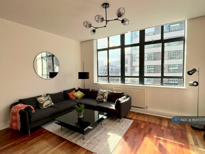 1 Bedroom Flat To Rent In Bunhill Row, London, EC1Y