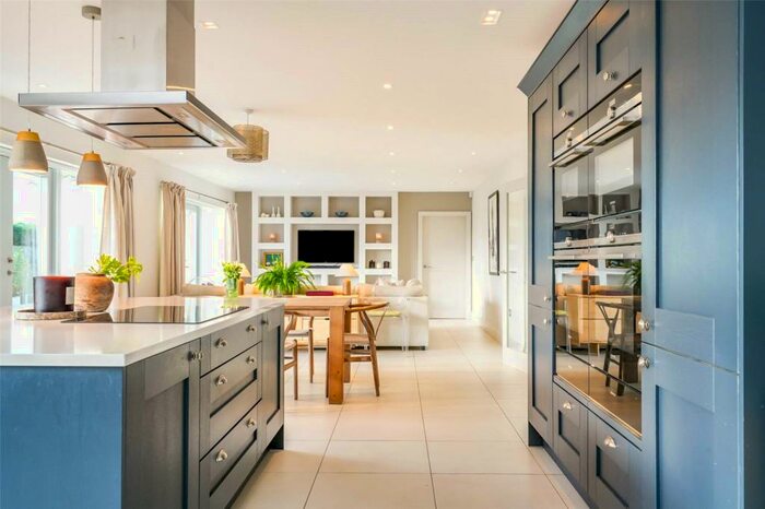 4 Bedroom Detached House For Sale In Horton Road, Stanton St John, Oxfordshire, OX33