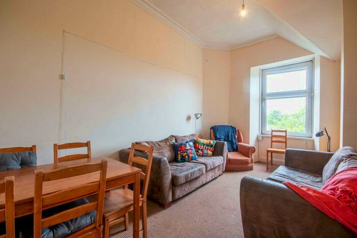 5 Bedroom Flat To Rent In Bruntsfield Place, Edinburgh, EH10