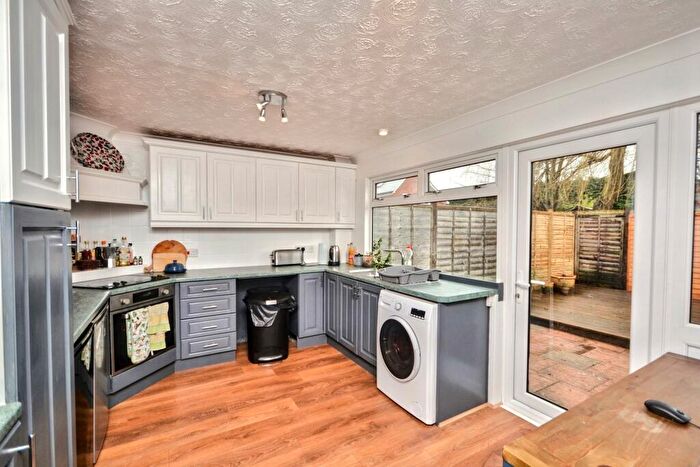 2 Bedroom Terraced House For Sale In Downton, SP5