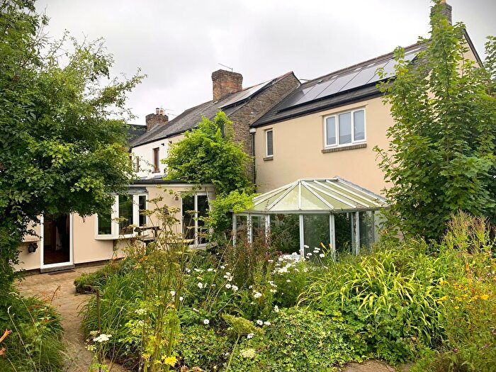 3 Bedroom Semi Detached House For Sale In Dinas Powys, CF64