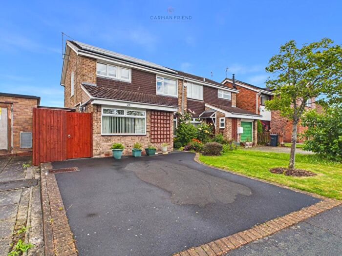 3 Bedroom Semi Detached House For Sale In Rushfield Road, Westminster Park, CH4
