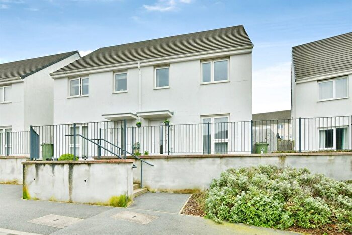 2 Bedroom Semi Detached House For Sale In Draco Drive, Plymouth, PL2