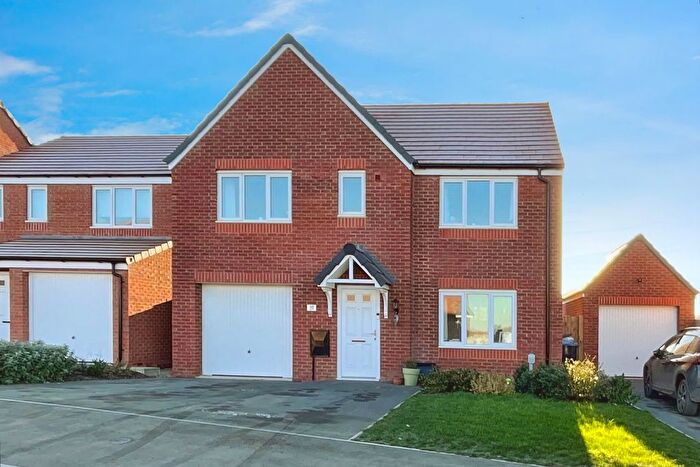 5 Bedroom Detached House For Sale In Tigers Road, Fleckney, Leicester, Leicestershire, LE8