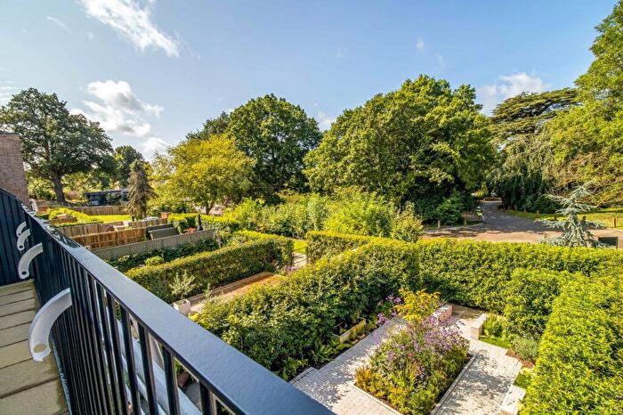 3 Bedroom House For Sale In John Martin Gardens, Standish, Stonehouse, Gloucestershire, GL10