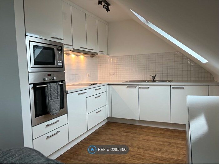 2 Bedroom Flat To Rent In Main Street, Kirkliston, EH29