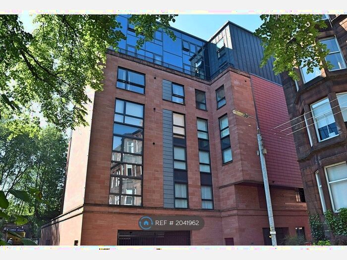 3 Bedroom Flat To Rent In Hayburn Lane, Glasgow, G12