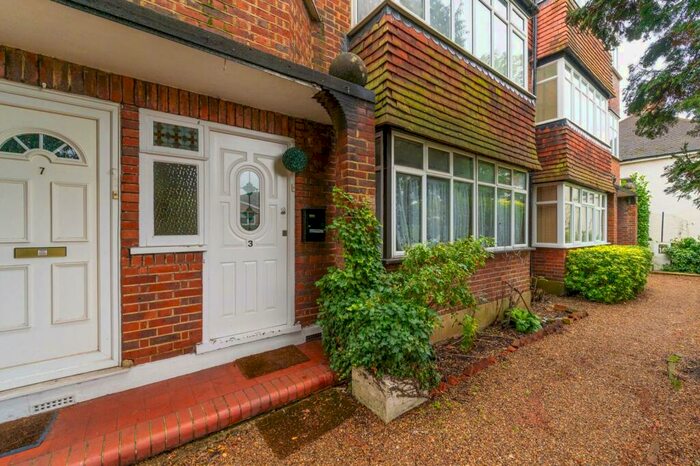 1 Bedroom Flat To Rent In Coombe Court, South Croydon, Croydon, CR0