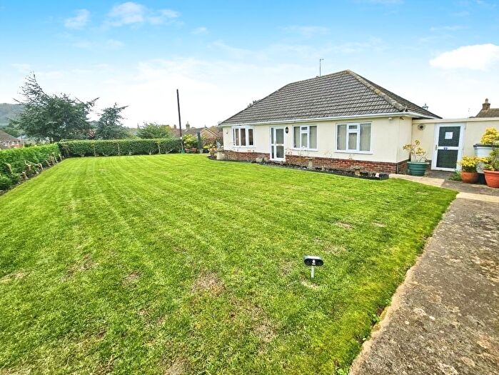 3 Bedroom Detached Bungalow For Sale In The Quarry, Dursley, GL11