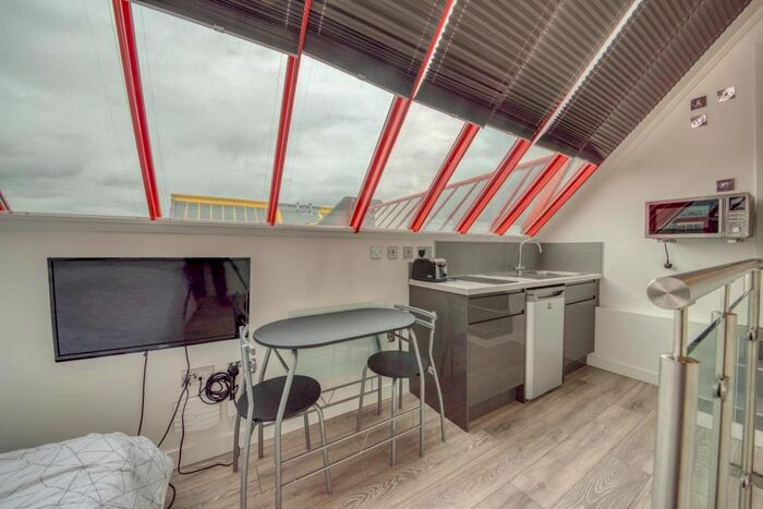 Studio To Rent In Southern Court, Reading, RG1