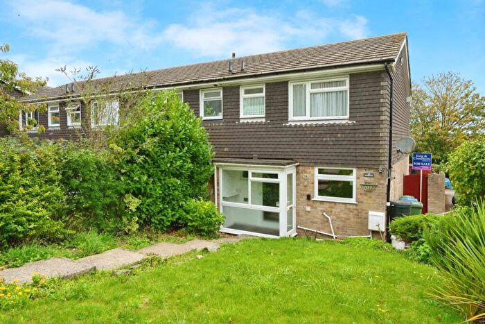 3 Bedroom End Of Terrace House For Sale In College Road, Upper Beeding, West Sussex, BN44