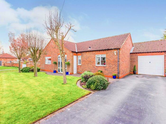 2 Bedroom Detached Bungalow For Sale In York Road, Little Driffield, Driffield, YO25