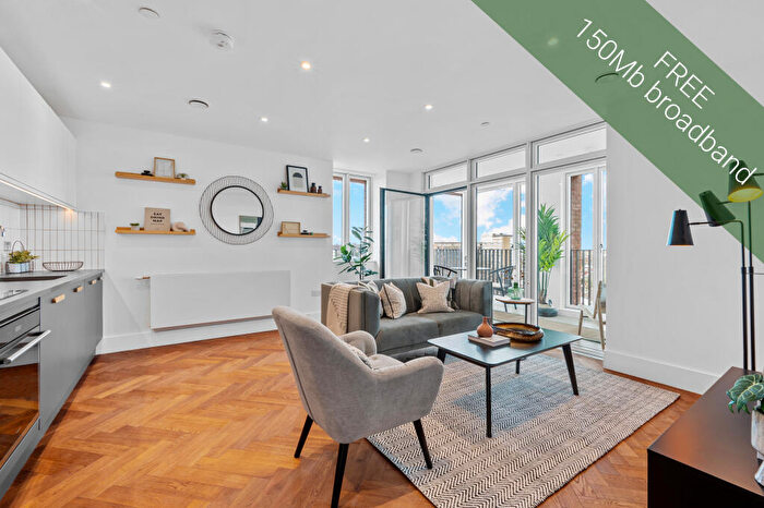 2 Bedroom Flat To Rent In Kindred House, Scarbrook Road, Croydon, CR0