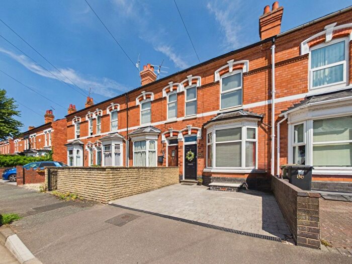 2 Bedroom Terraced House For Sale In Foley Road, Worcester, Worcestershire, WR2