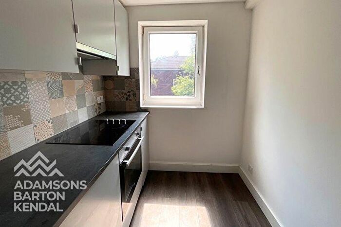 1 Bedroom Flat To Rent In Bamford Court, Bamford, Rochdale, OL11