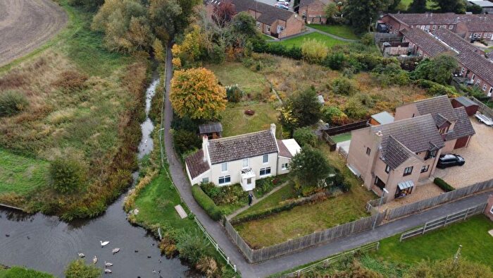 3 Bedroom Detached House For Sale In B Frank Bridges Close, Soham, Ely, Cambridgeshire, CB7
