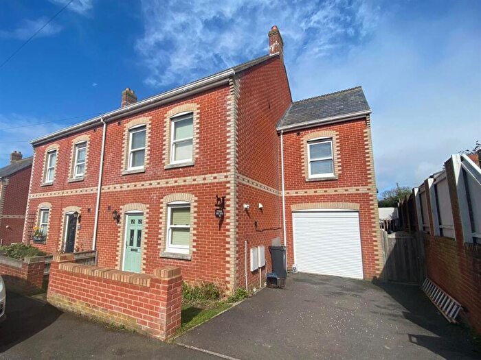 3 Bedroom Semi Detached House For Sale In Old Station Road, Weymouth, DT3